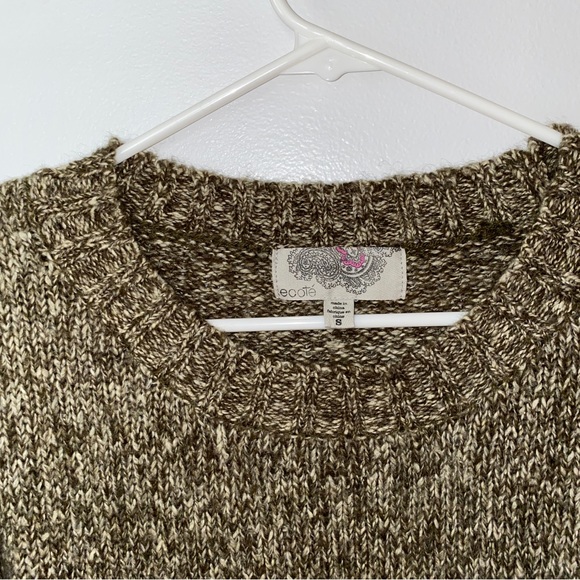 Urban Outfitters Ecote Olive and White Knit Sweater with pockets size small - Picture 4 of 5